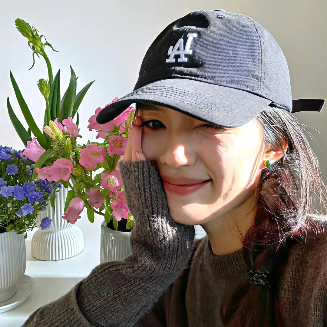 那女孩真帅